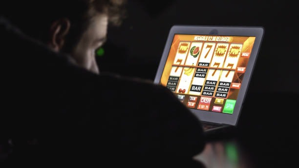 Mobile dashboard showing sports markets and live games